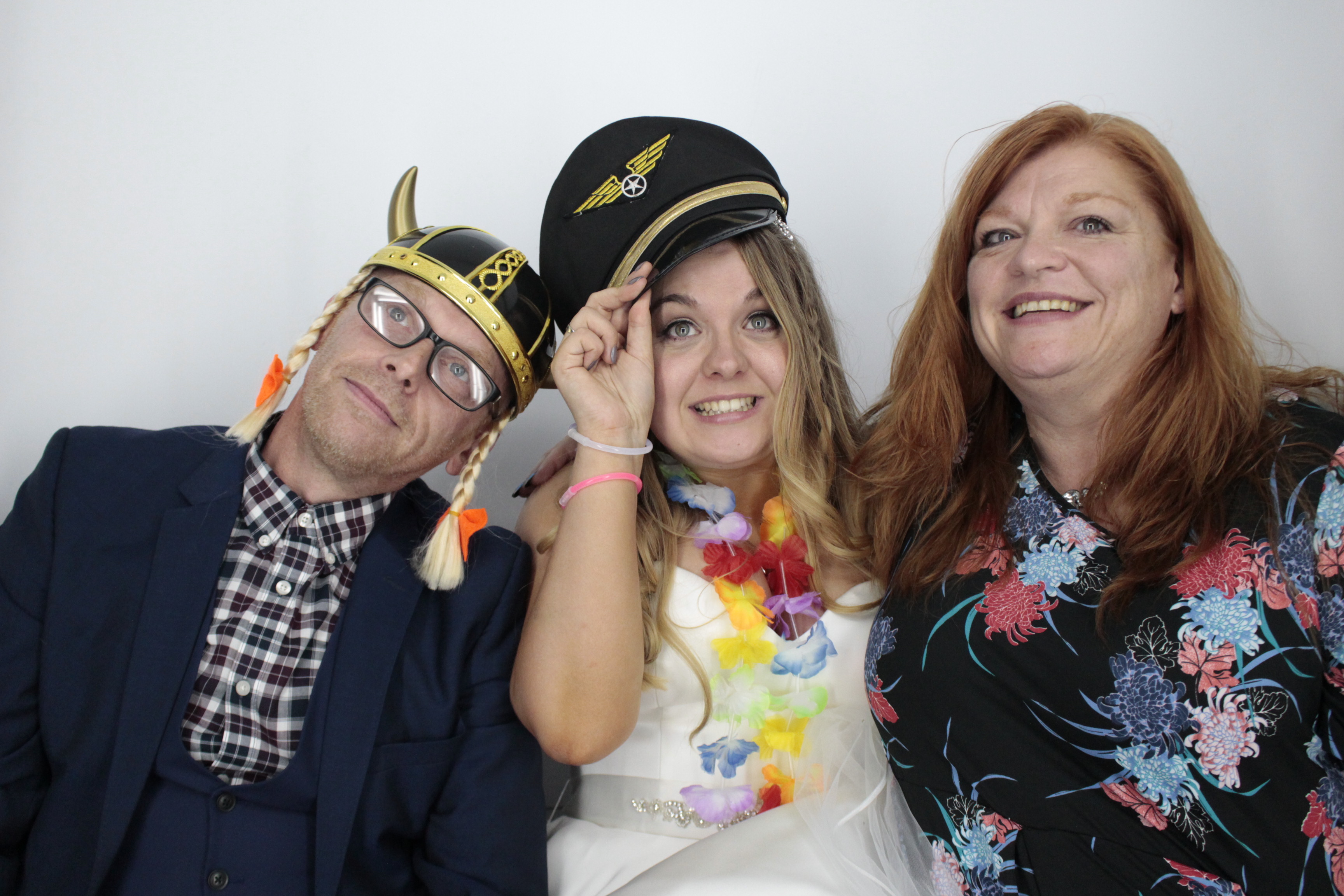 Charlotte & Chris’ Wedding | View more photos from the event at gallery.myphotoboothexperience.co.uk/u/MyPhotoBoothExperienceLtd/Charlotte-Chris’-Wedding